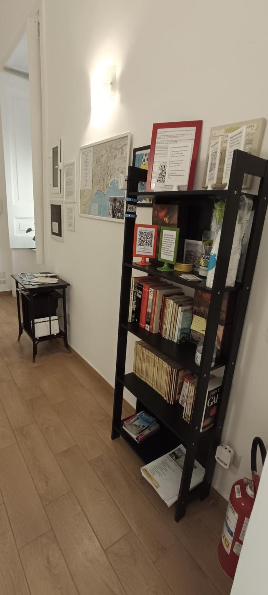 Casa Laura Oliva Mancini Bed & Breakfast Napoli Ngoại thất bức ảnh